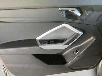 Audi Q3 SB+S-line+S-Tronic+35TDI+p.Business+P.Assistance+LED+NAVI+DA (2025) - Foto 14