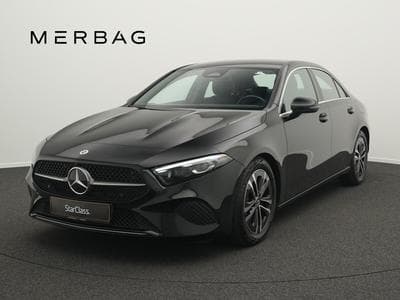 Mercedes A 200 Progressive-Line Limousine (2024) - Foto 1