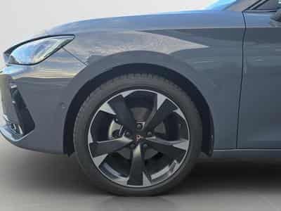 Cupra Leon eTsi (2026) - Foto 8