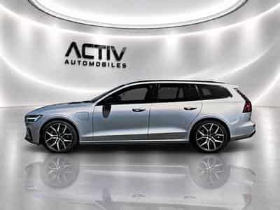Volvo V60 T8 AWD 310+145 POLESTAR ENGINEERED GEARTRONIC 8 (2023) - Photo 4
