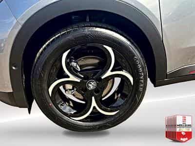 Alfa-Romeo JUNIOR 1.2 IBRIDA 145 SPECIALE E-DCT6 (2026) - Foto 9