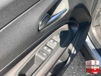 Alfa-Romeo JUNIOR 1.2 IBRIDA 145 SPECIALE E-DCT6 (2026) - Foto 12