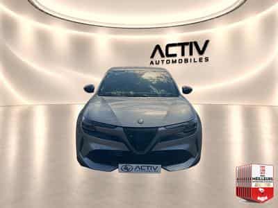 Alfa-Romeo JUNIOR 1.2 IBRIDA 145 SPECIALE E-DCT6 (2026) - Foto 2