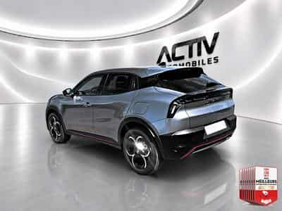 Alfa-Romeo JUNIOR 1.2 IBRIDA 145 SPECIALE E-DCT6 (2026) - Foto 5