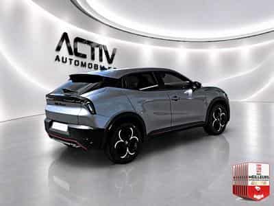 Alfa-Romeo JUNIOR 1.2 IBRIDA 145 SPECIALE E-DCT6 (2026) - Foto 7