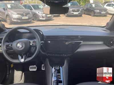 Alfa-Romeo JUNIOR 1.2 IBRIDA 145 SPECIALE E-DCT6 (2026) - Foto 12