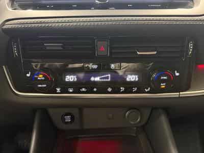 Nissan Qashqai 1.3 DIG-T XTRONIC / MHEV / N-Connecta 158CV (2025) - Photo 9