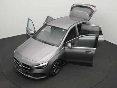 Mercedes B 180 LED+Kamera+AHK+Totw+Apple (2024) - Foto 14
