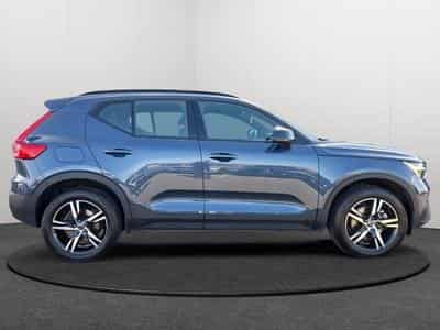 Volvo XC40 B3 Plus Dark / Essence 2026 (2025) - Photo 6