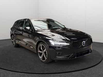Volvo V60 B4 Plus Dark / Essence (2025) - Photo 8