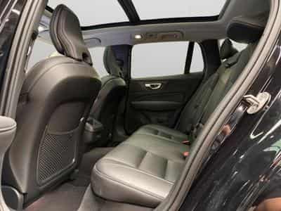 Volvo V60 B4 Plus Dark / Essence (2025) - Photo 13