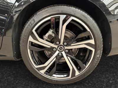 Volvo V60 B4 Plus Dark / Essence (2025) - Photo 14