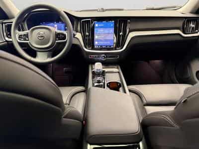 Volvo V60 B4 Ultra Dark / Essence (2025) - Photo 10