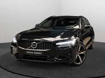 Volvo V60 B4 Ultra Dark / Essence (2025) - Photo 1