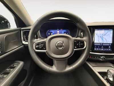 Volvo V60 B4 Plus Dark / Essence 2026 (2025) - Photo 12