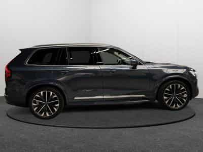 Volvo XC90 Facelift B5 AWD Plus Bright / Essence (2025) - Photo 6