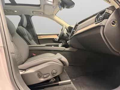 Volvo XC90 Facelift B5 AWD Plus Bright / Essence 2026 (2025) - Photo 15