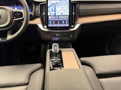 Volvo XC90 Facelift B5 AWD Plus Bright / Essence (2025) - Photo 11