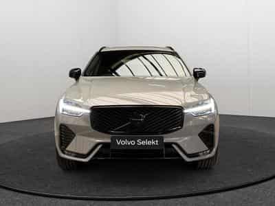 Volvo XC60 Facelift B5 AWD Plus Black Edition / Essence 2026 (2025) - Photo 8