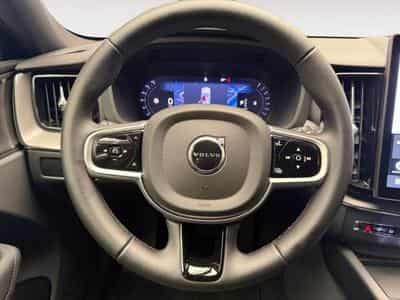 Volvo XC60 Facelift B5 AWD Plus Black Edition / Essence 2026 (2025) - Photo 12