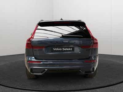 Volvo XC60 Facelift B5 AWD Black Edition Ultra / Essence 2026 (2025) - Photo 4