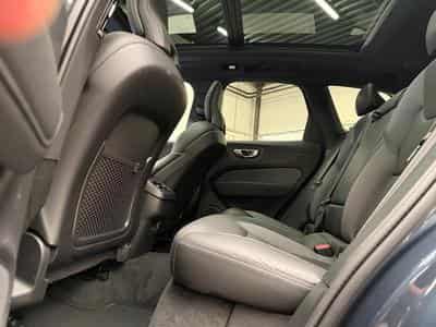 Volvo XC60 Facelift B5 AWD Black Edition Ultra / Essence 2026 (2025) - Photo 13