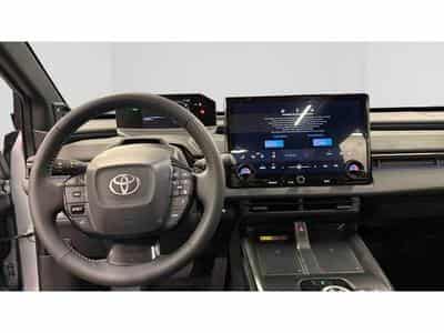 Toyota bZ4X Touring (2026) - Photo 6