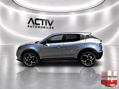 Alfa-Romeo JUNIOR 1.2 IBRIDA 145 SPECIALE E-DCT6 (2026) - Foto 4