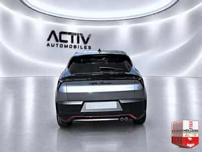 Alfa-Romeo JUNIOR 1.2 IBRIDA 145 SPECIALE E-DCT6 (2026) - Foto 6