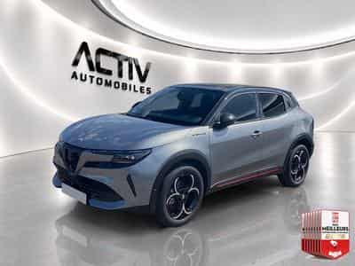Alfa-Romeo JUNIOR 1.2 IBRIDA 145 SPECIALE E-DCT6 (2026) - Foto 1