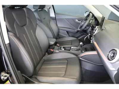 Audi Q2 35 TFSI S Tronic (2024) - Foto 9