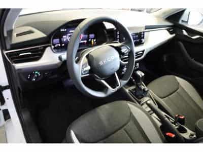 Skoda Kamiq Selection (2025) - Foto 12