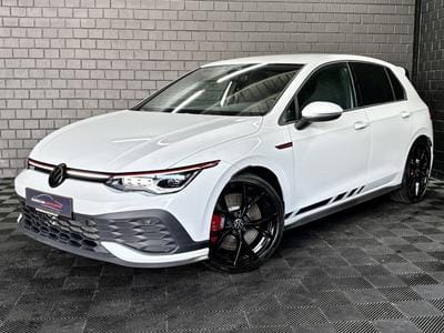 VW Golf (2023) - Photo 3