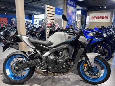 Yamaha MT09 (2025) - Photo 2