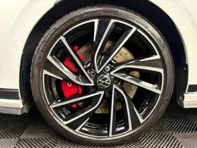 VW Golf GTI Clubsport 2.0 TSI 300cv (2022) - Foto 7