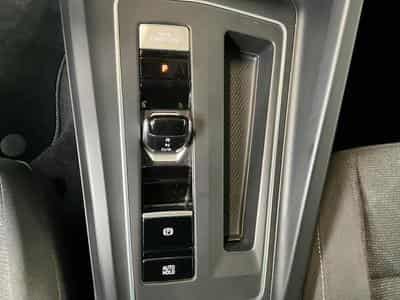 VW Golf Life+DSG+LM17+LED (2024) - Foto 12