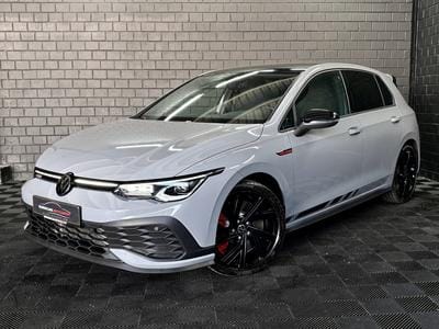 VW Golf (2022) - Foto 2