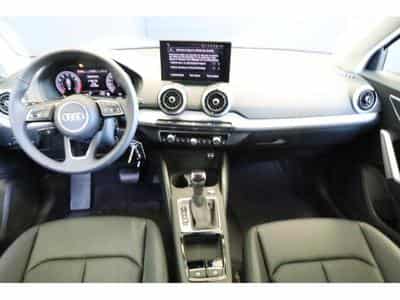 Audi Q2 35 TFSI S tronic (2025) - Foto 2