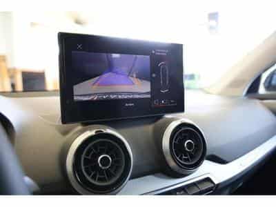 Audi Q2 35 TFSI S tronic (2025) - Foto 6