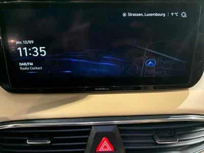 Hyundai Santa Fe PHEV Shine Line Family Sensati (2024) - Foto 12