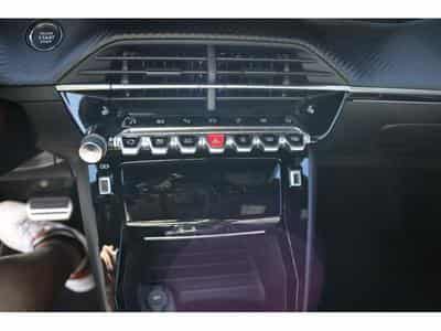 Peugeot 208 GT EAT8 (2023) - Foto 12