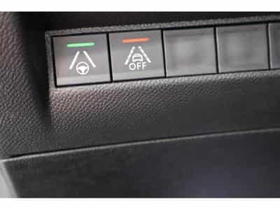 Peugeot 208 GT EAT8 (2023) - Foto 15