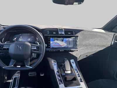 DS Automobiles DS7 E-Tense 300 Performance Line + (2023) - Foto 13