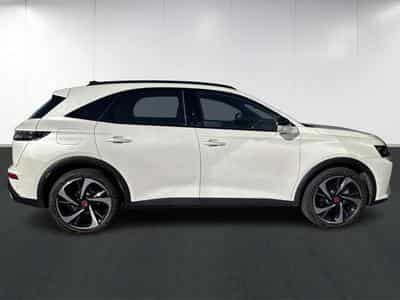 DS Automobiles DS7 E-Tense 300 Performance Line + (2023) - Foto 8