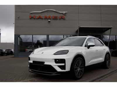 Porsche Macan Turbo (2025) - Foto 1