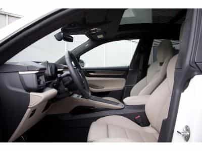 Porsche Macan Turbo (2025) - Foto 5