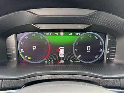Skoda Karoq Sportline 4x4/AHK/NAVI/ACC/Kamera/DCC (2023) - Foto 10