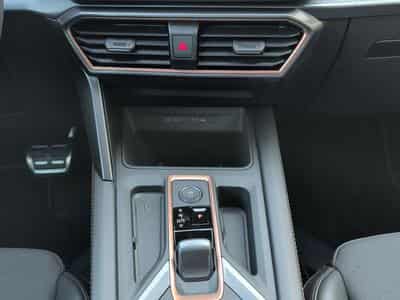 Cupra Leon e-TSI (2026) - Foto 12