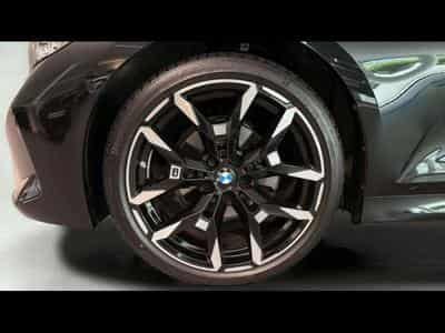 BMW 320 xDrive Touring (2025) - Foto 8