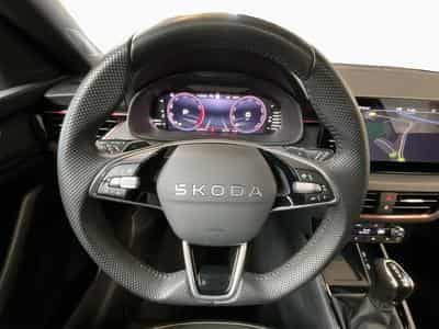 Skoda Kamiq Monte-Carlo+DSG+Pano+LED (2025) - Foto 10